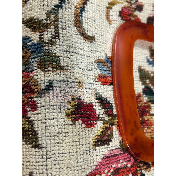Vintage Tapestry Floral Handbag Amber Lucite Handle Kiss Lock Closure Women - Picture 8 of 11